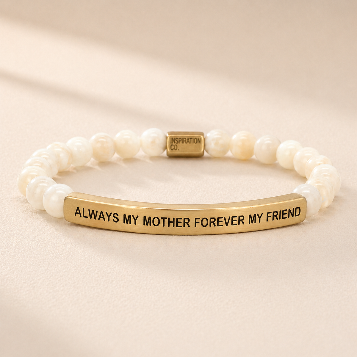 Pearl bracelet gift for mom