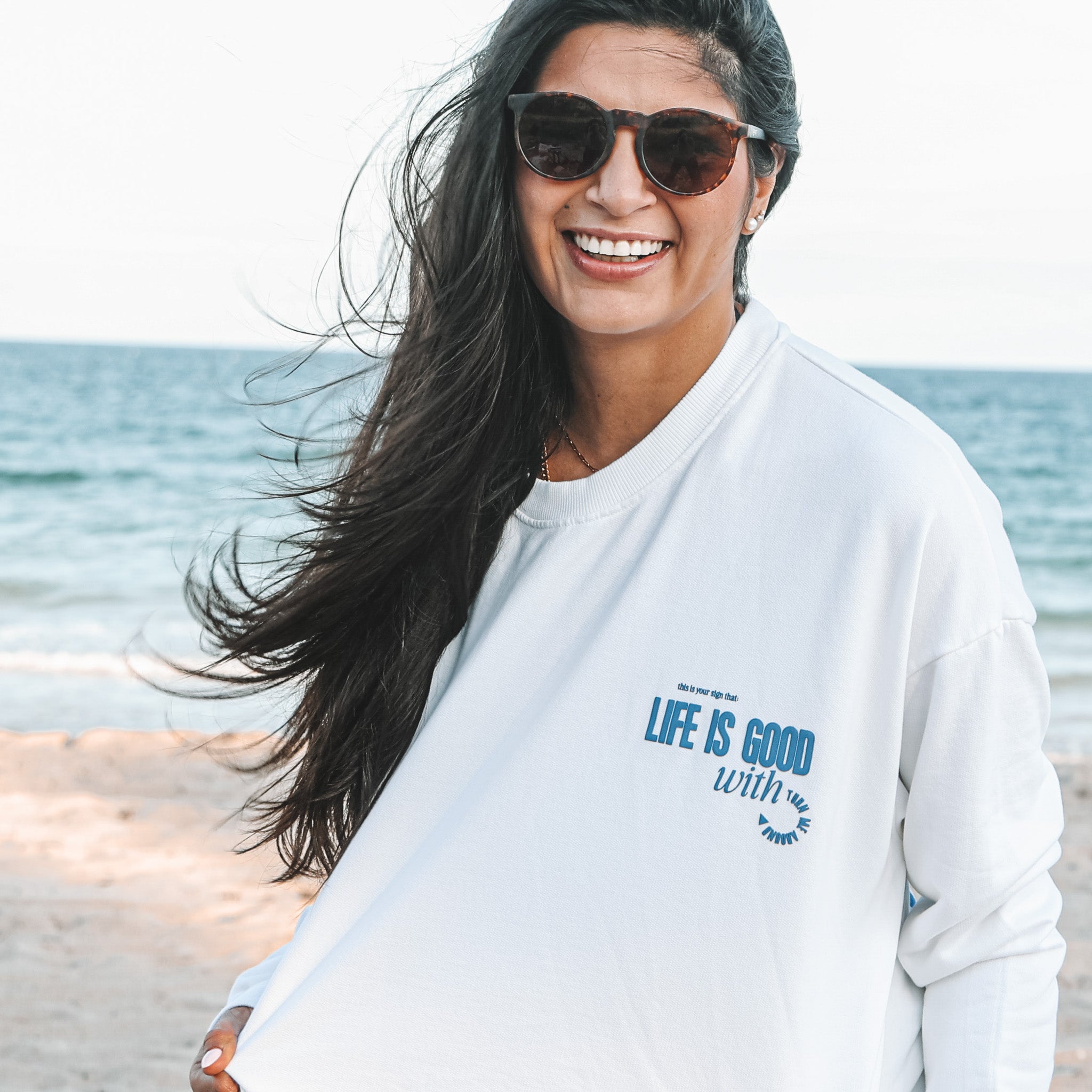 LIFE IS GOOD / MORE FRUITS - CREWNECK