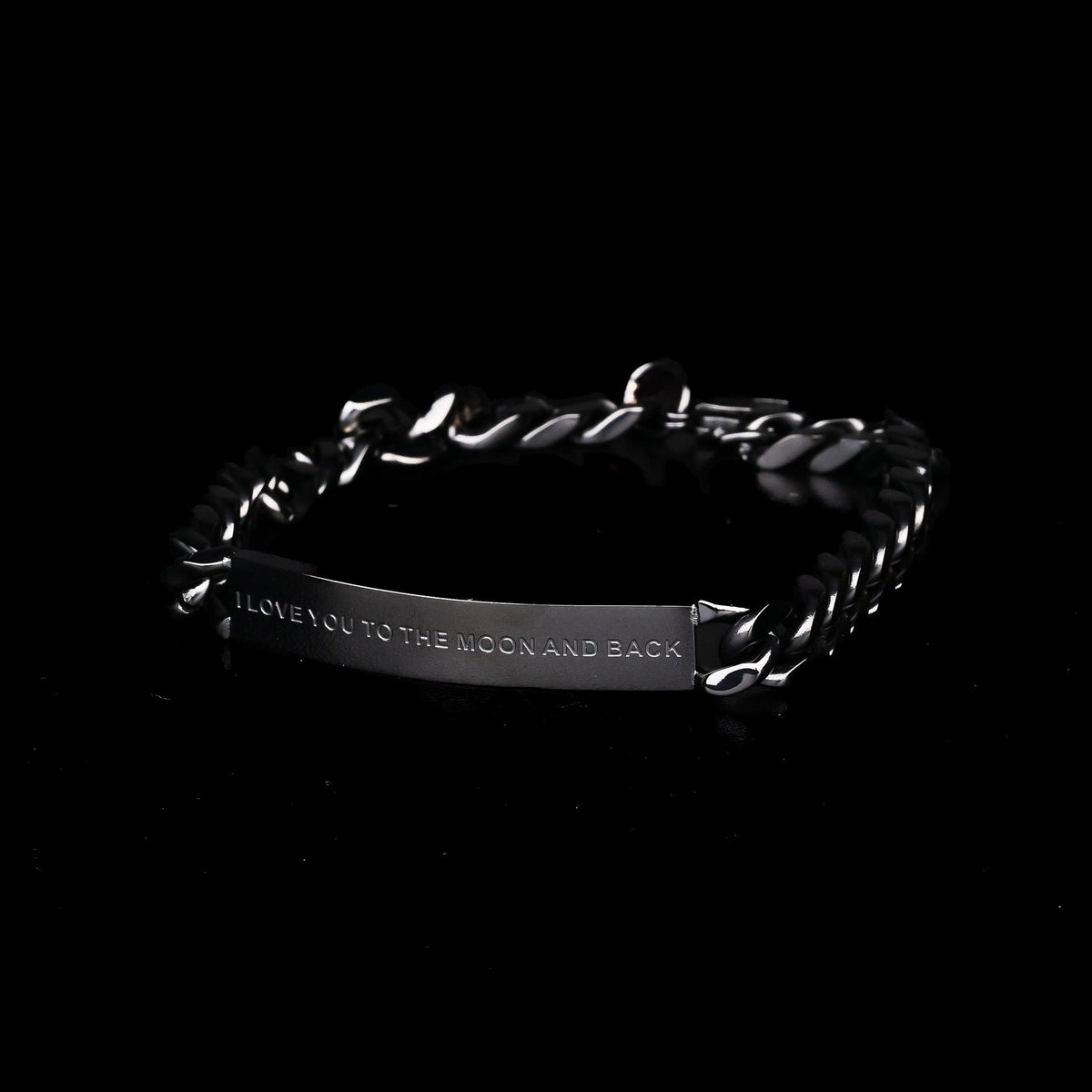 BLACK ENGRAVED MEN&
