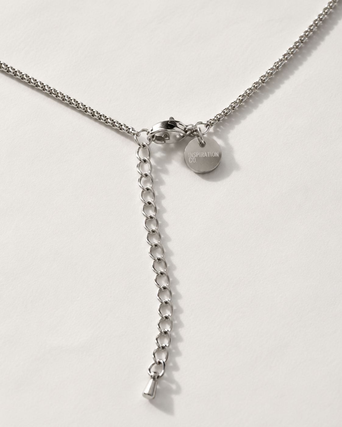 ROUNDBOX CHAIN NECKLACE