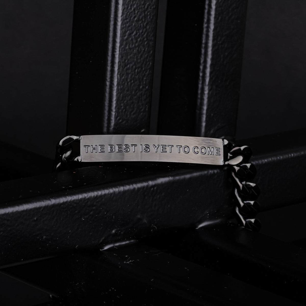 ENGRAVED MEN&