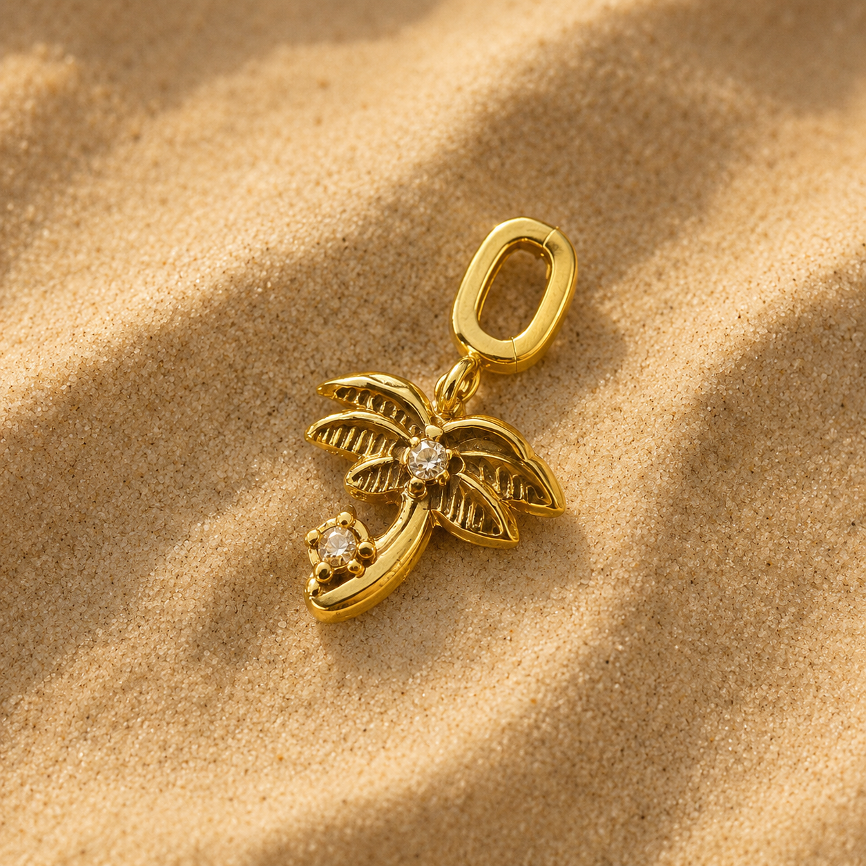 COASTAL CHARM - PALM TREE