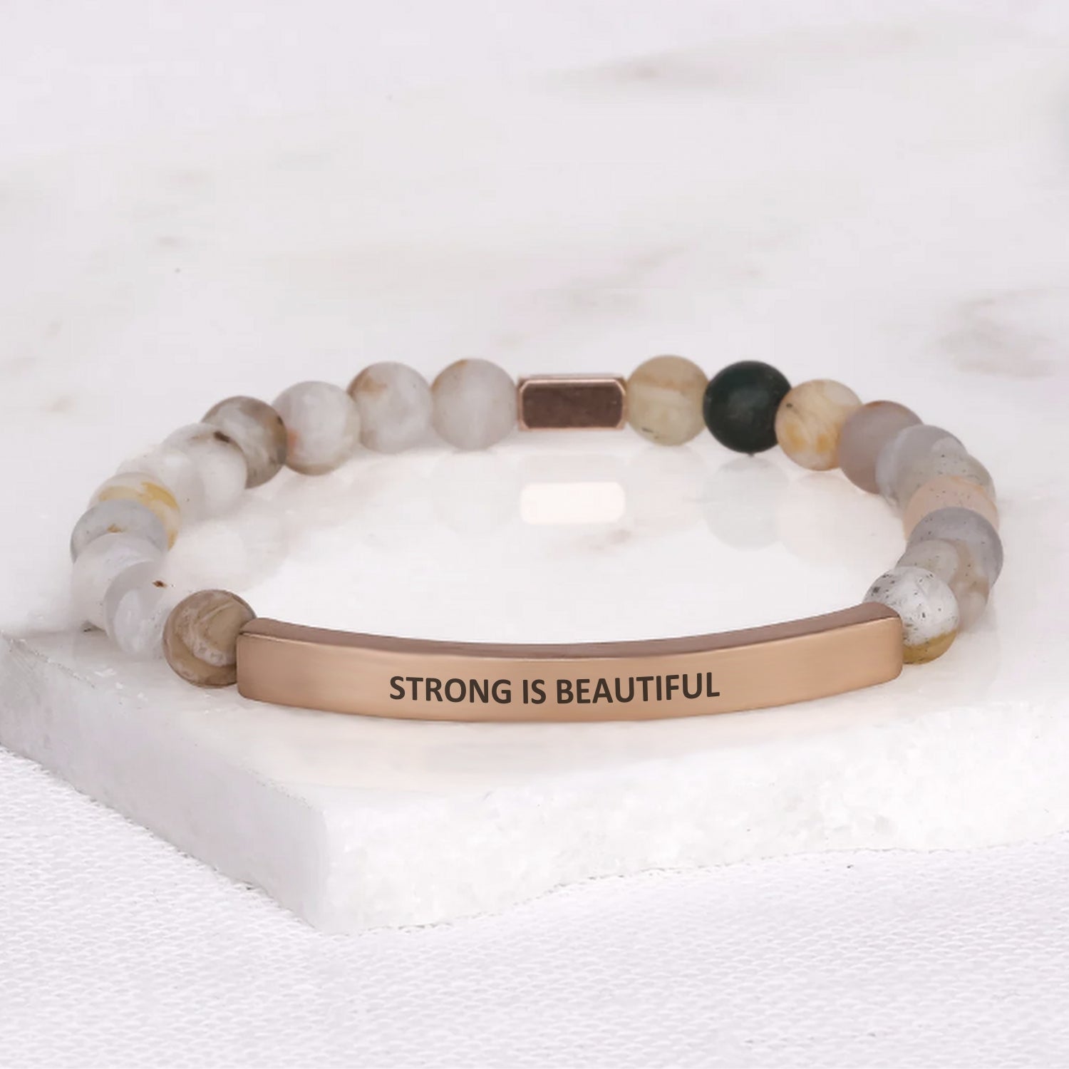 STRONG IS BEAUTIFUL - Inspiration Co.