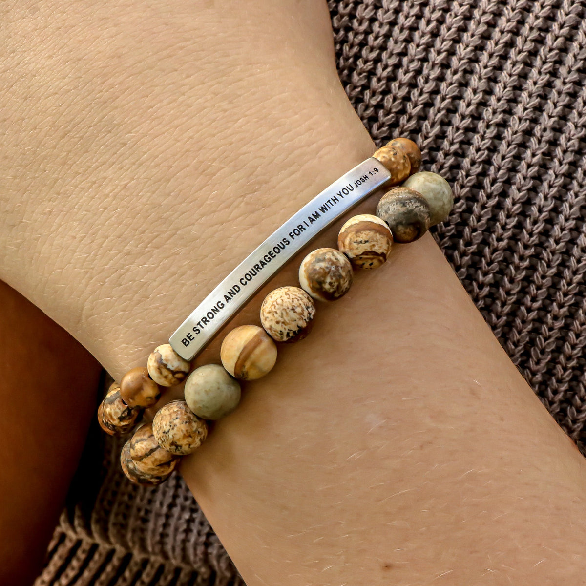Beaded bracelet with Joshua 1:9 engraved