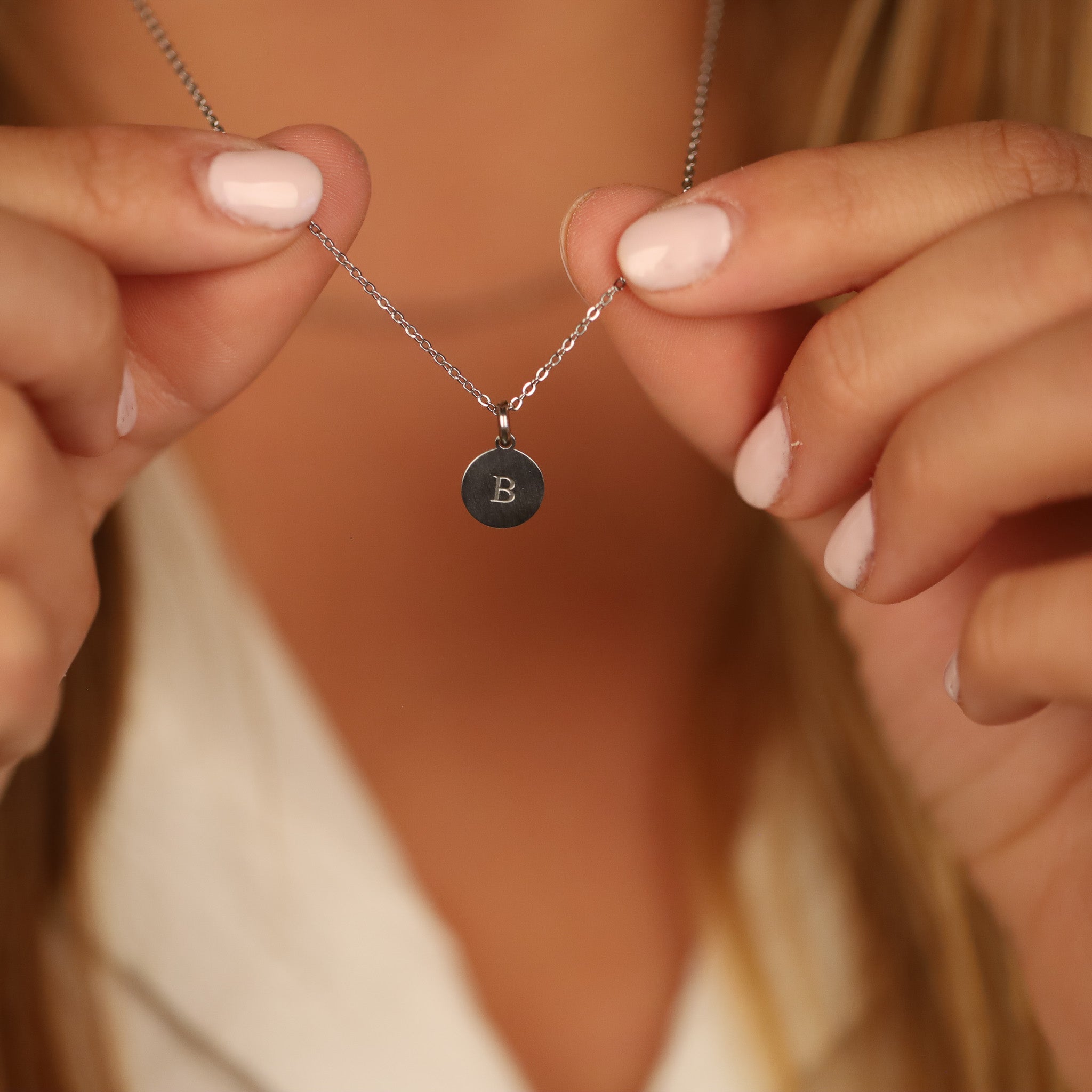 "B" PENDANT - Inspiration Co.