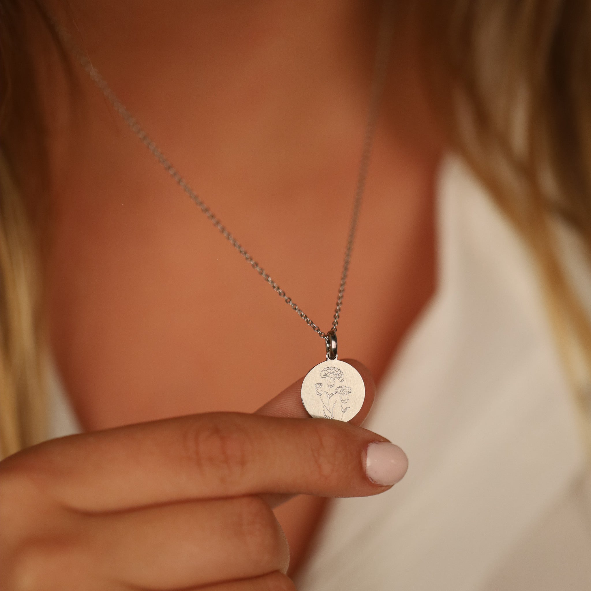 CARNATION BIRTH-FLOWER PENDANT - Inspiration Co.