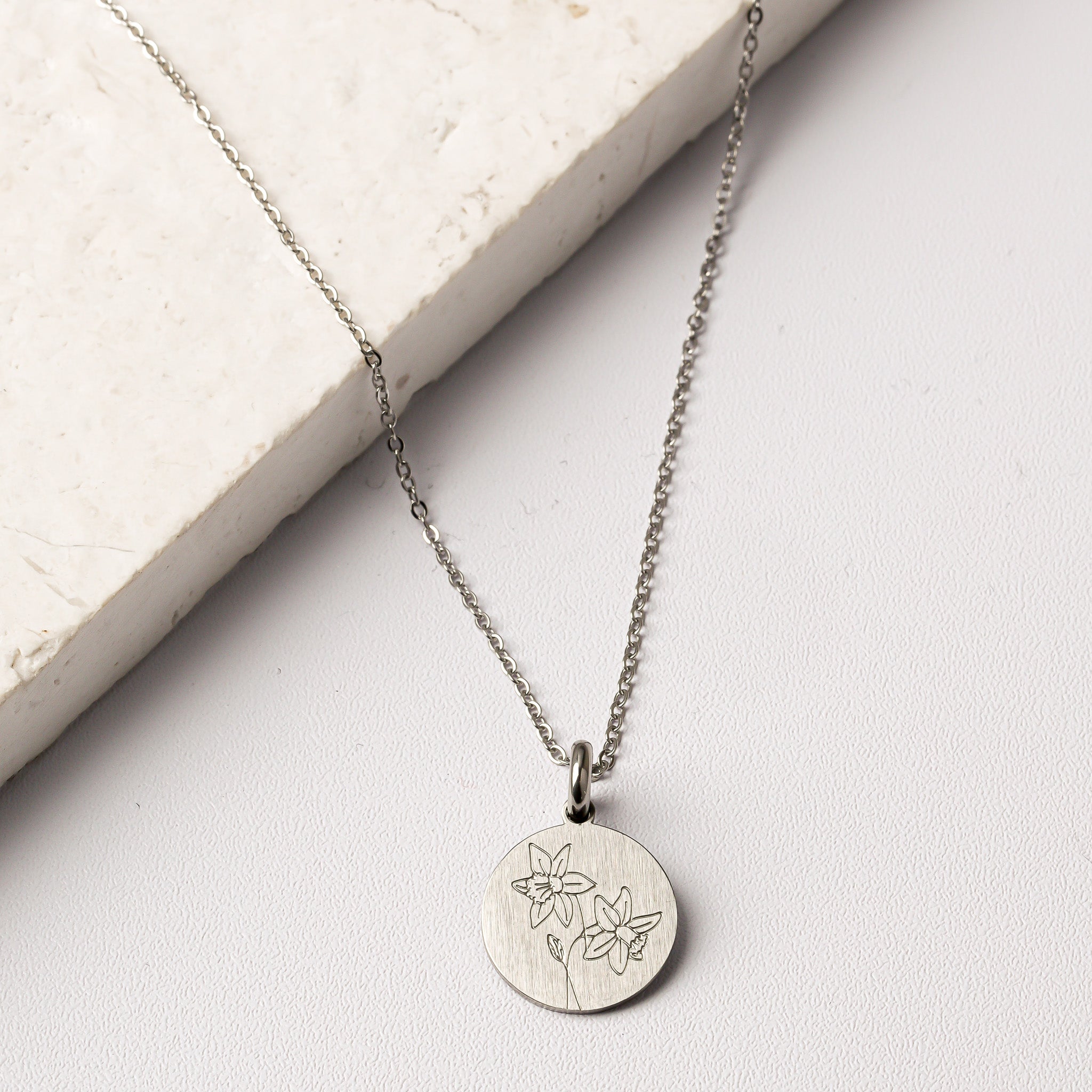 DAFFODIL BIRTH-FLOWER PENDANT - Inspiration Co.