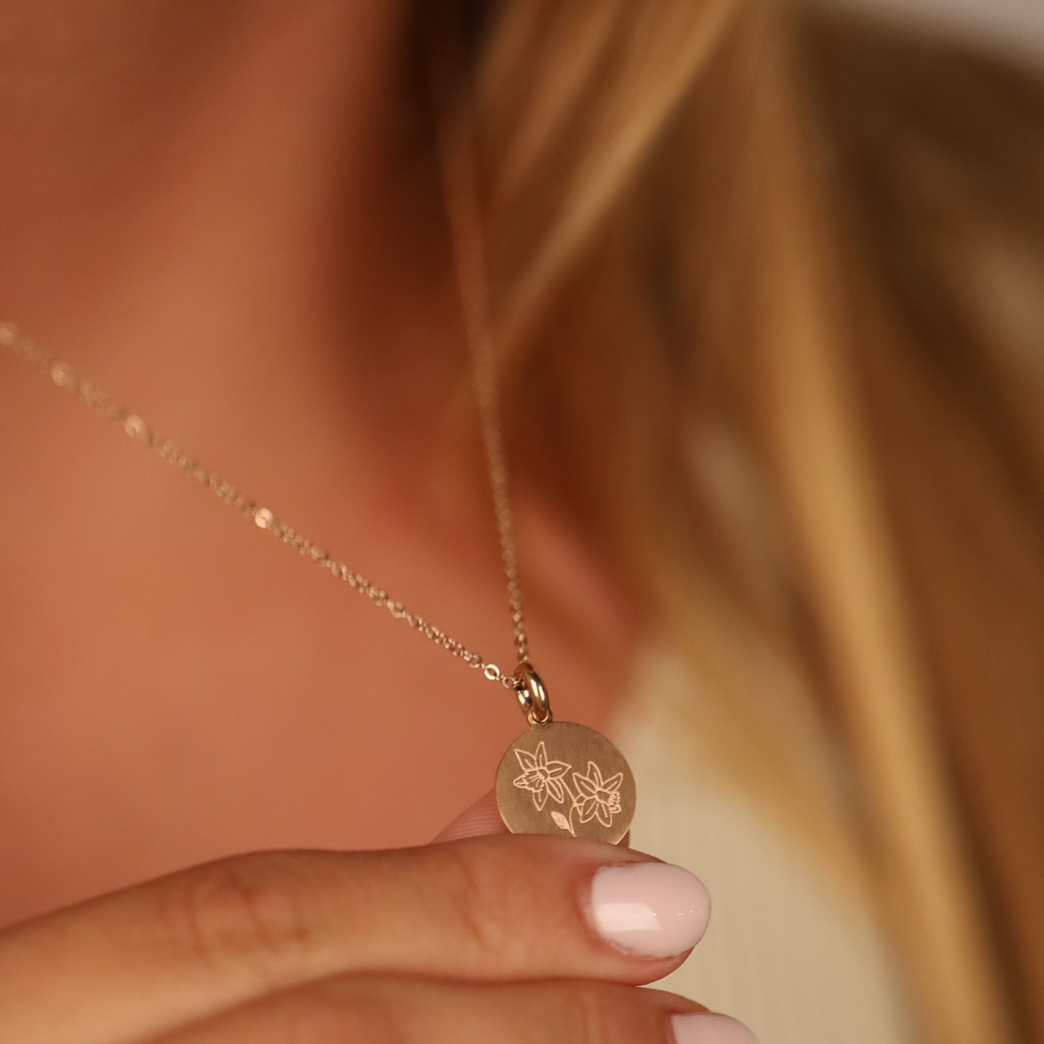 DAFFODIL BIRTH-FLOWER PENDANT - Inspiration Co.