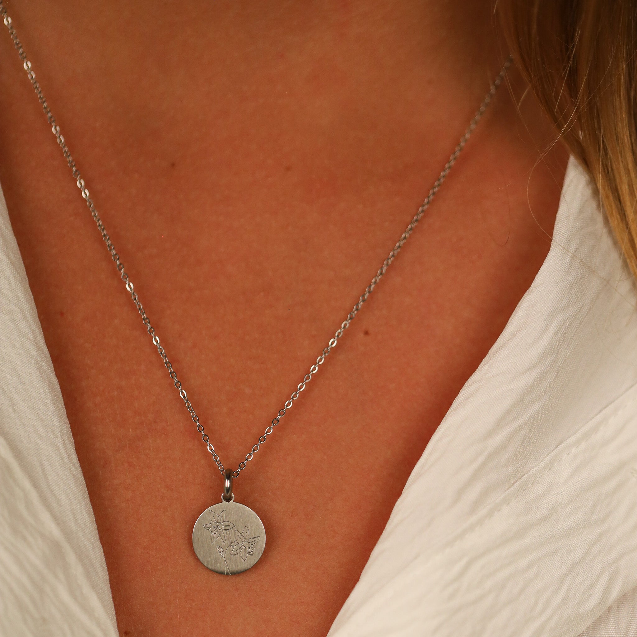 DAFFODIL BIRTH-FLOWER PENDANT - Inspiration Co.