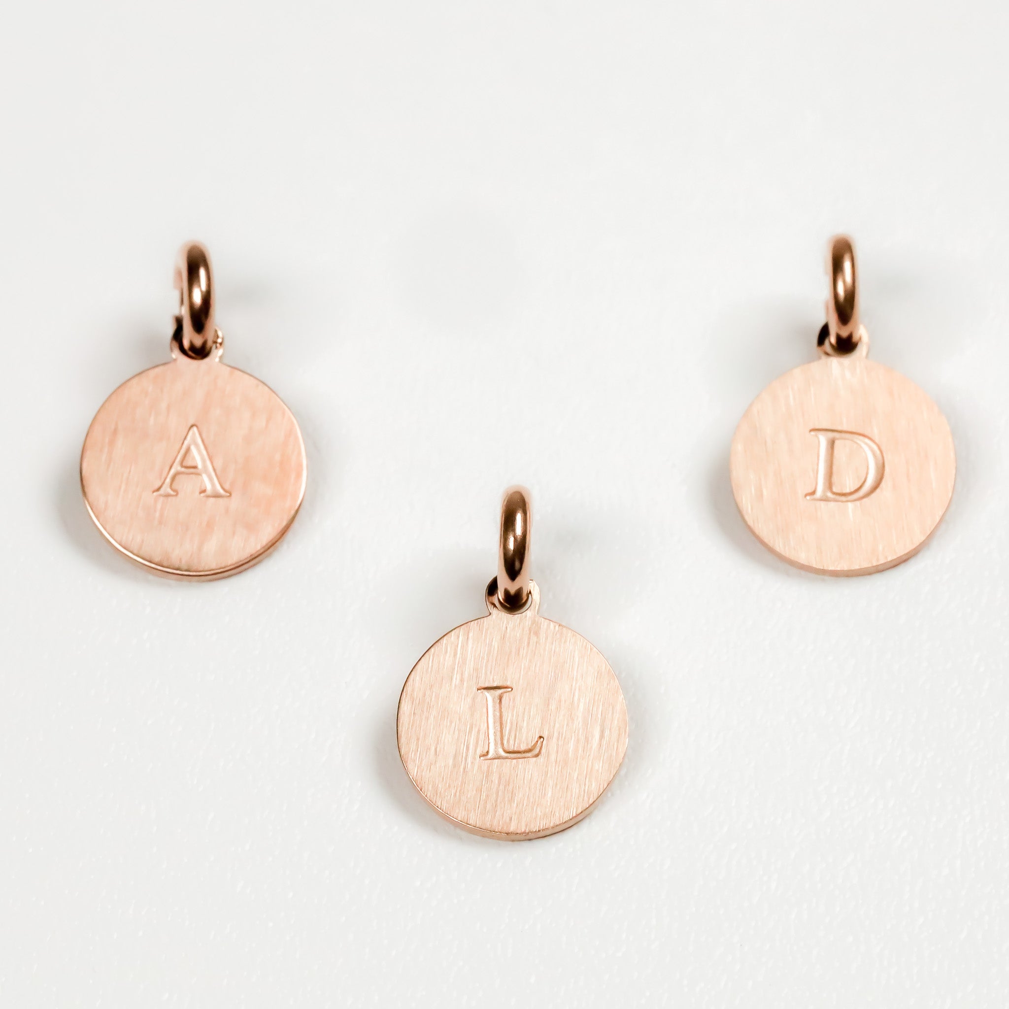 "E" PENDANT - Inspiration Co.