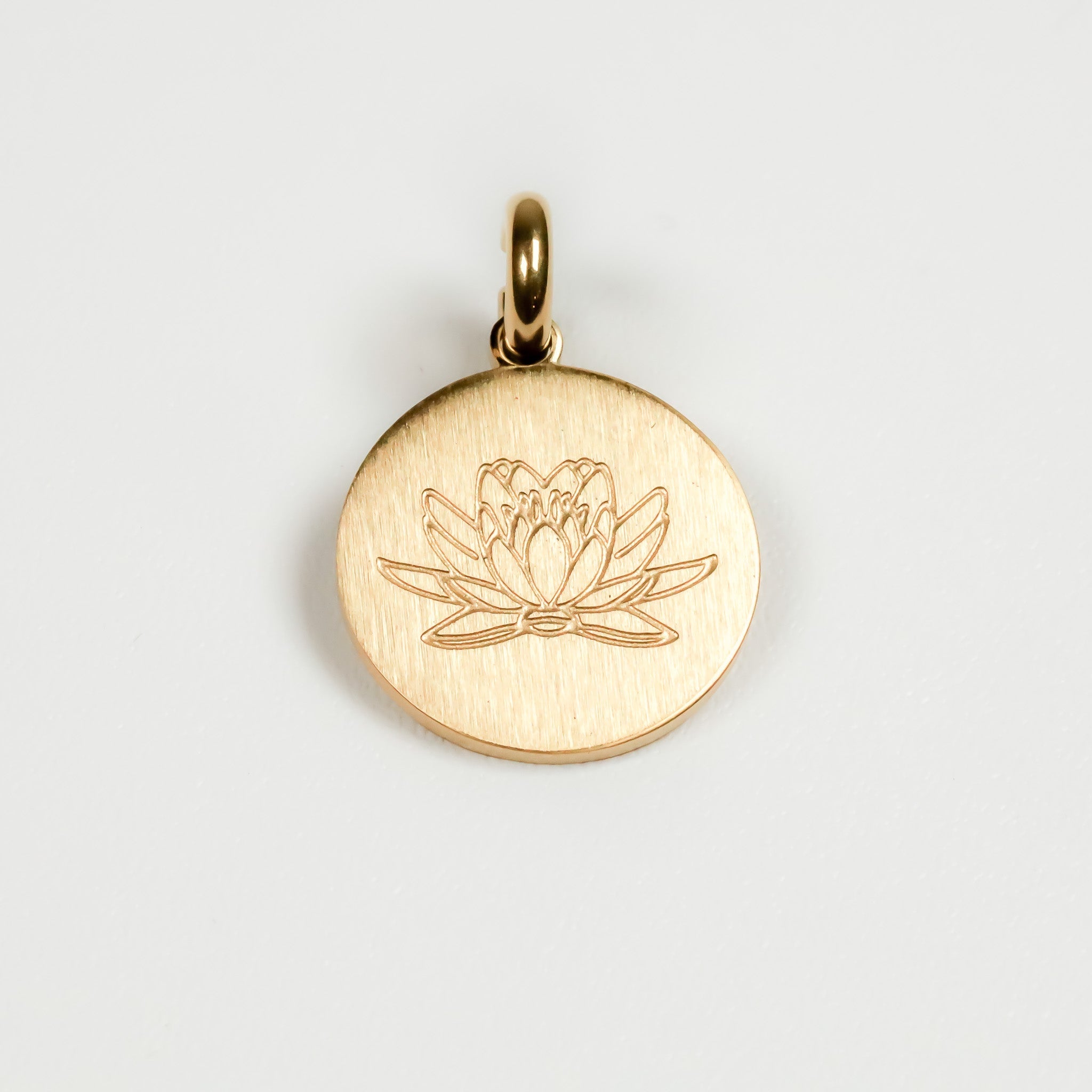 WATER LILY BIRTH-FLOWER PENDANT - Inspiration Co.