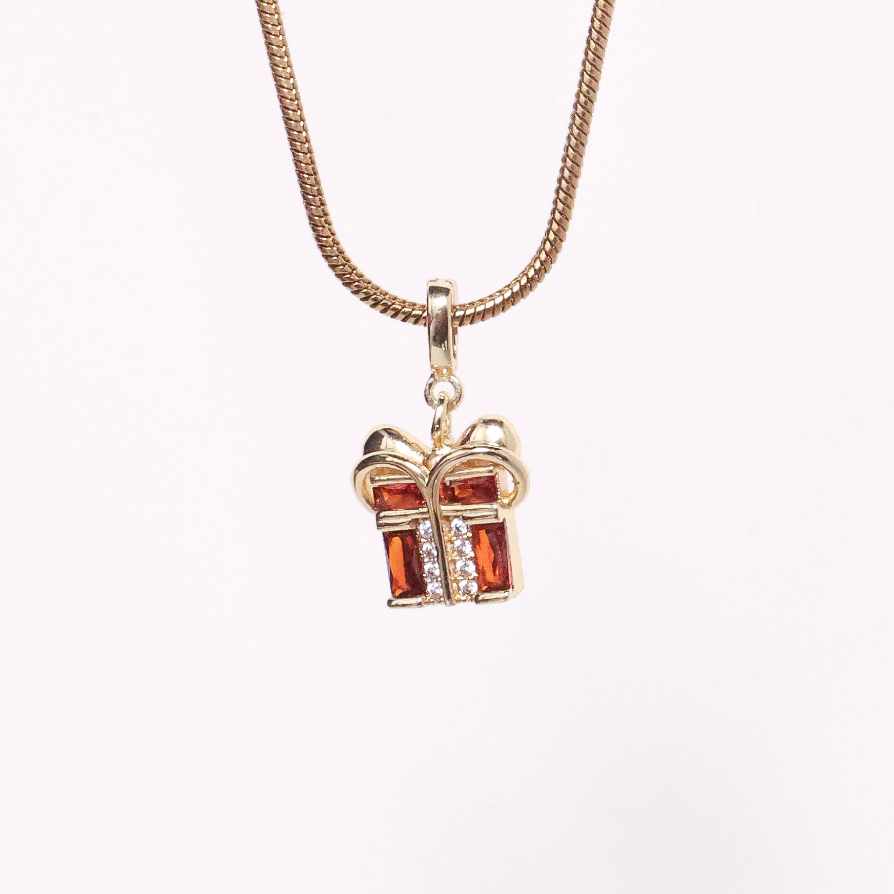 PRESENT CHARM