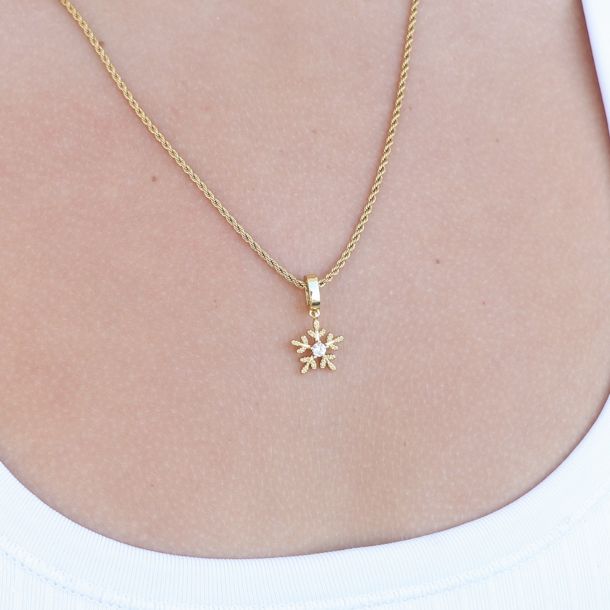SNOWFLAKE CHARM