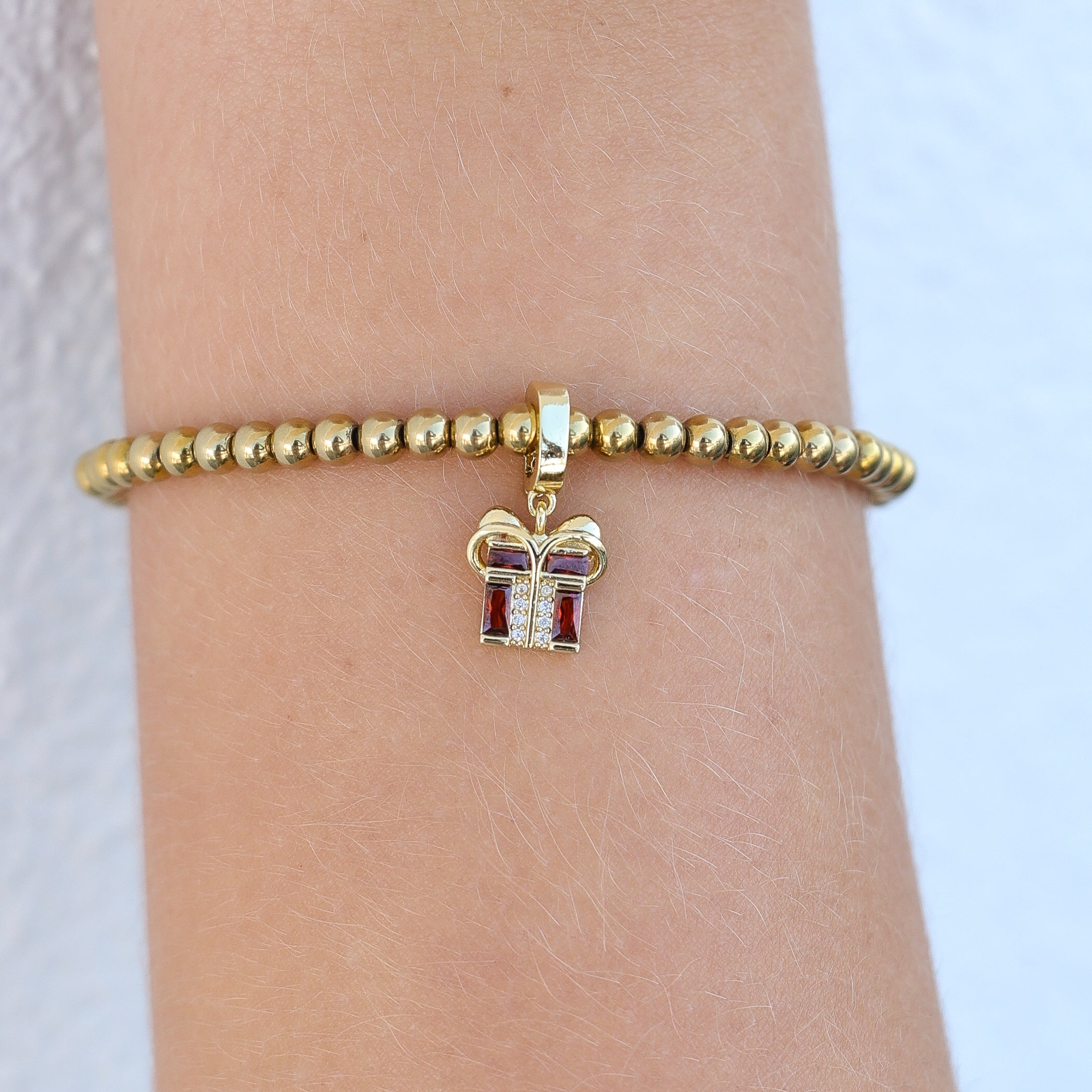 PRESENT CHARM
