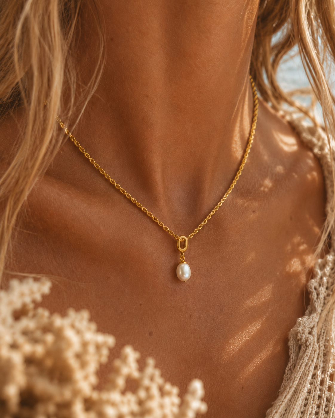TWISTED CHAIN NECKLACE