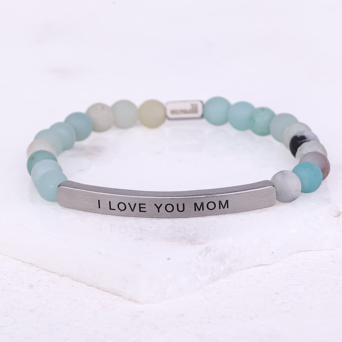 perfect gift to give to moms