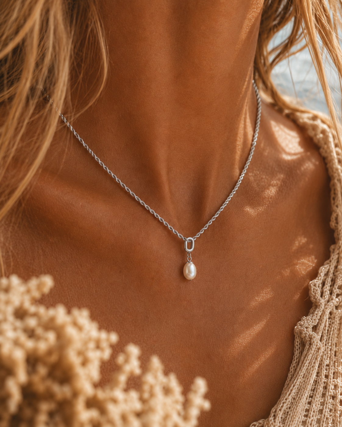 TWISTED CHAIN NECKLACE