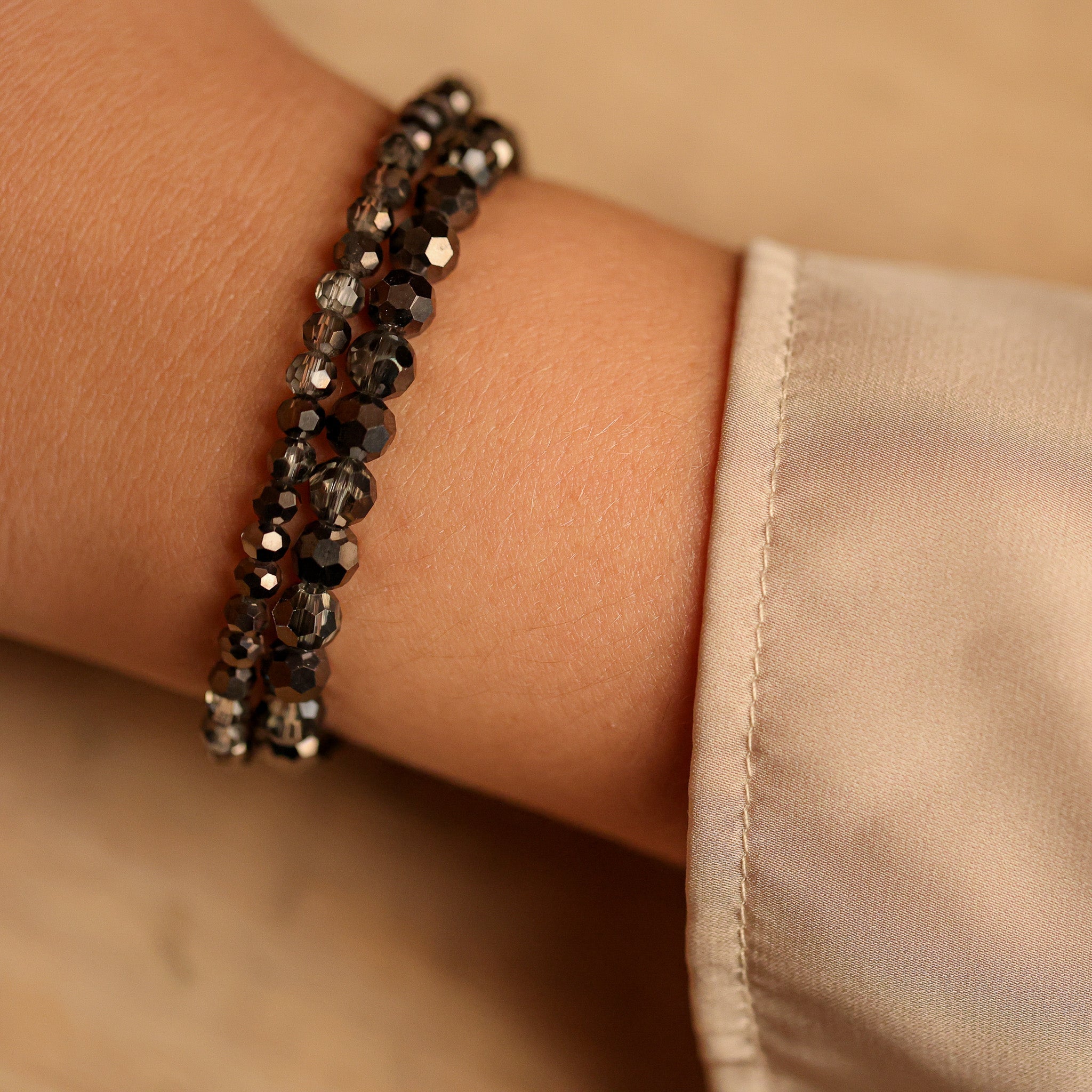BLACK DIAMOND CRYSTAL - ACCENT BRACELET - Inspiration Co.