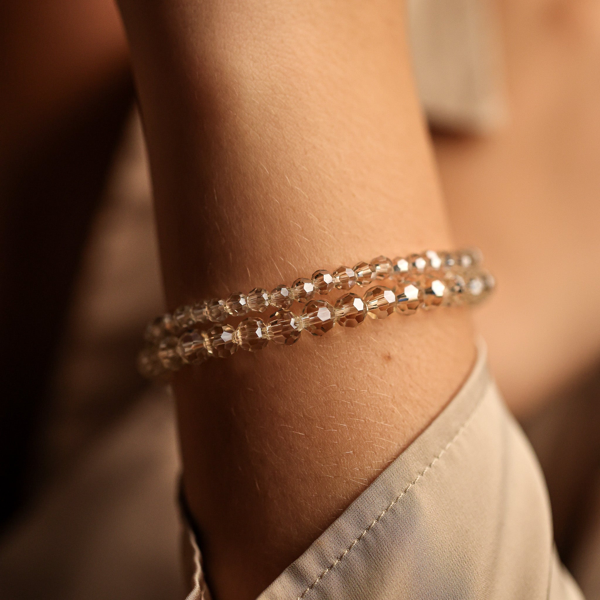 CHAMPAGNE CRYSTAL - ACCENT BRACELET - Inspiration Co.