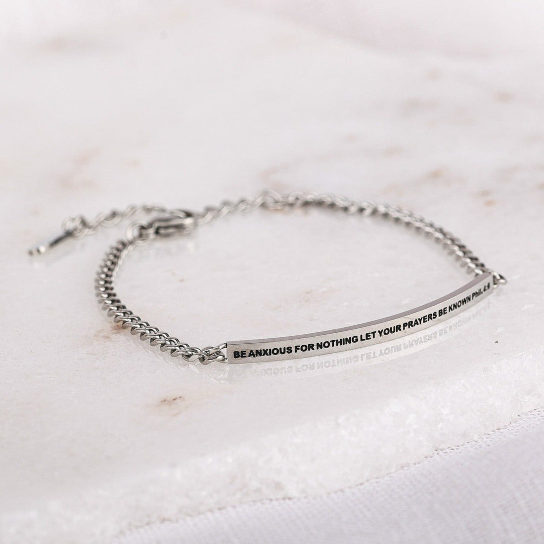 silver chain bracelet