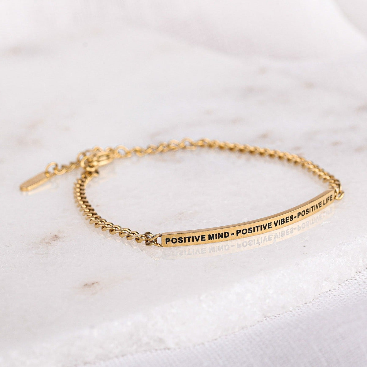 Meaningful positivity chain bracelet with engraved message bar