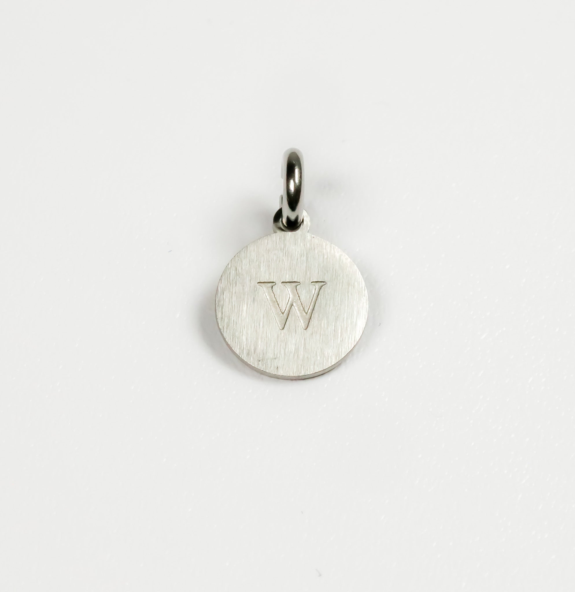 "W" PENDANT - Inspiration Co.